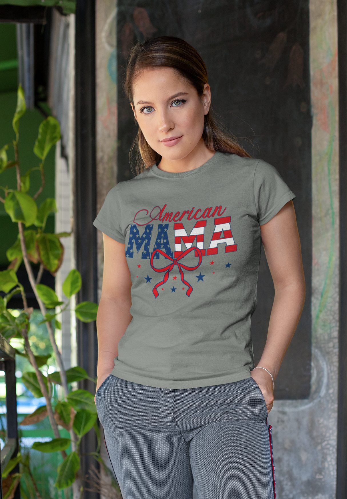 American Mama T-Shirt – Patriotic Stars & Stripes Gift for Mom